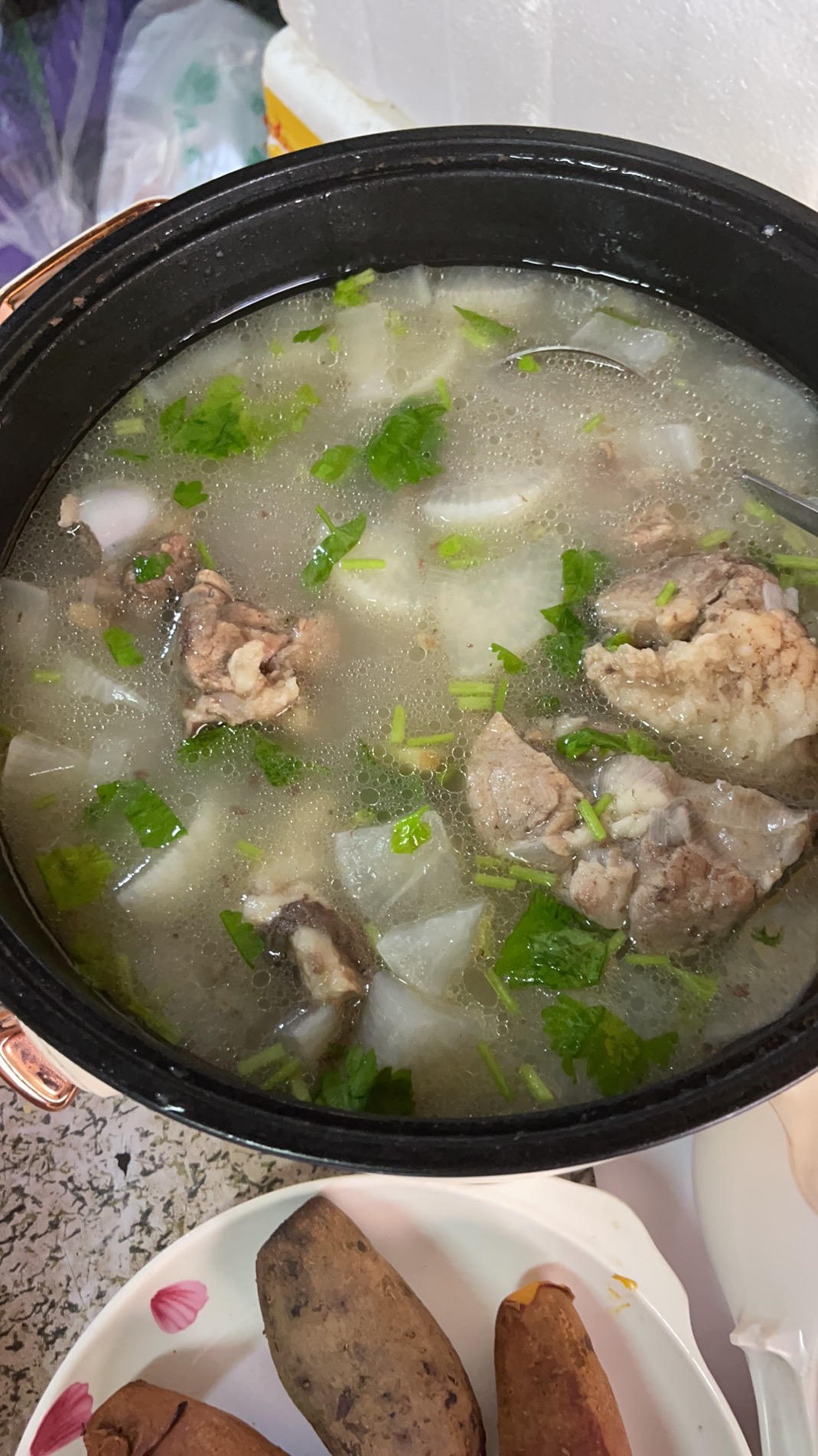 清炖排骨萝卜汤