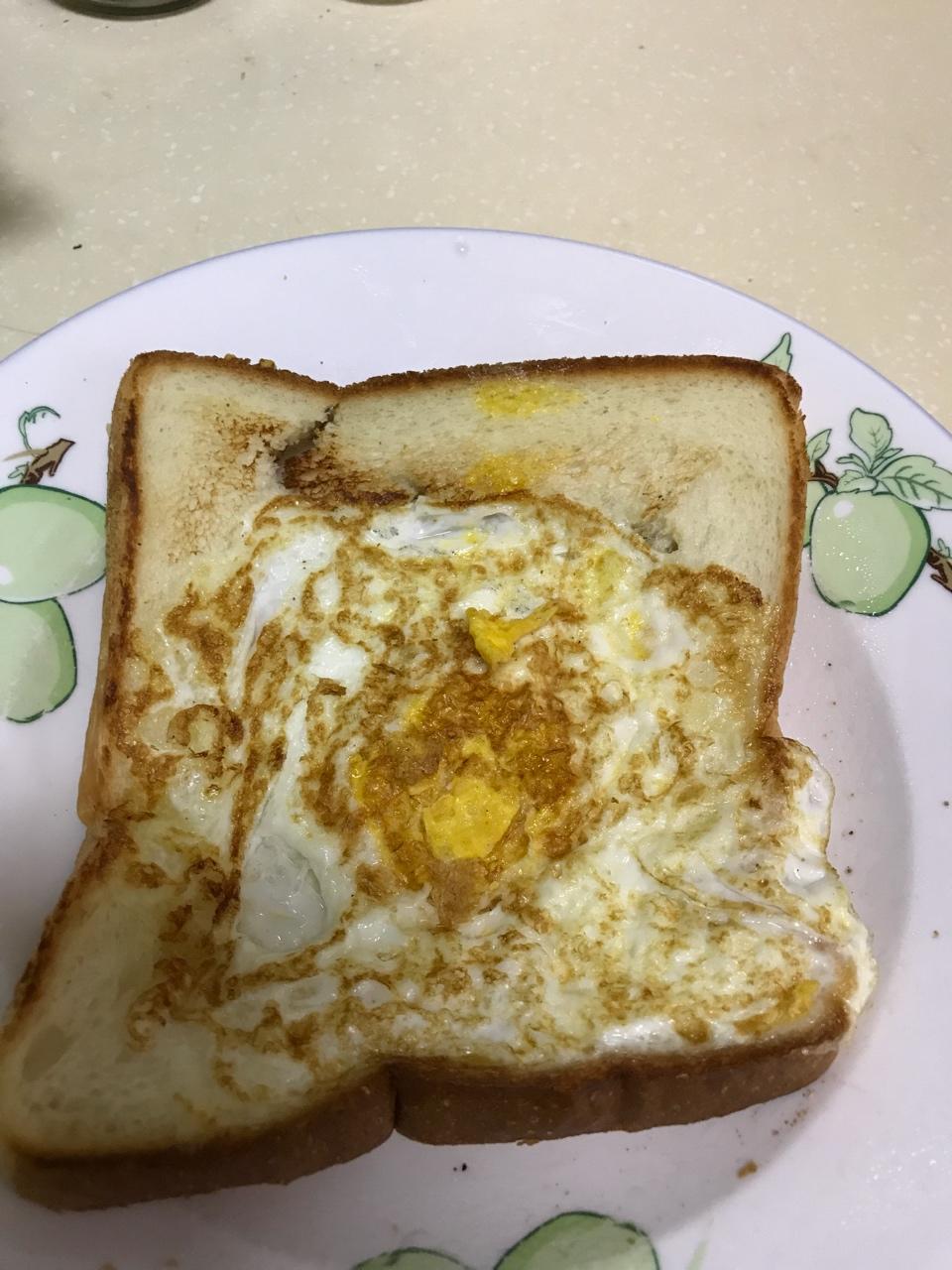 吐司煎蛋