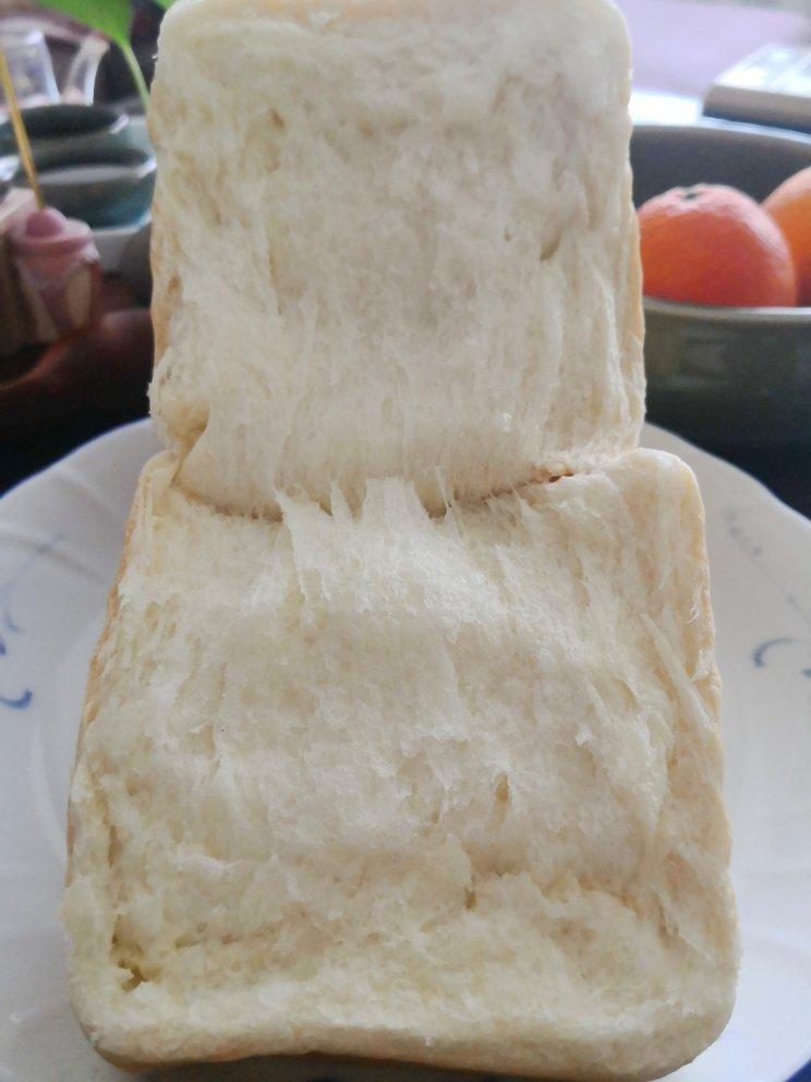 吐司，奶香手撕面包，超级香浓