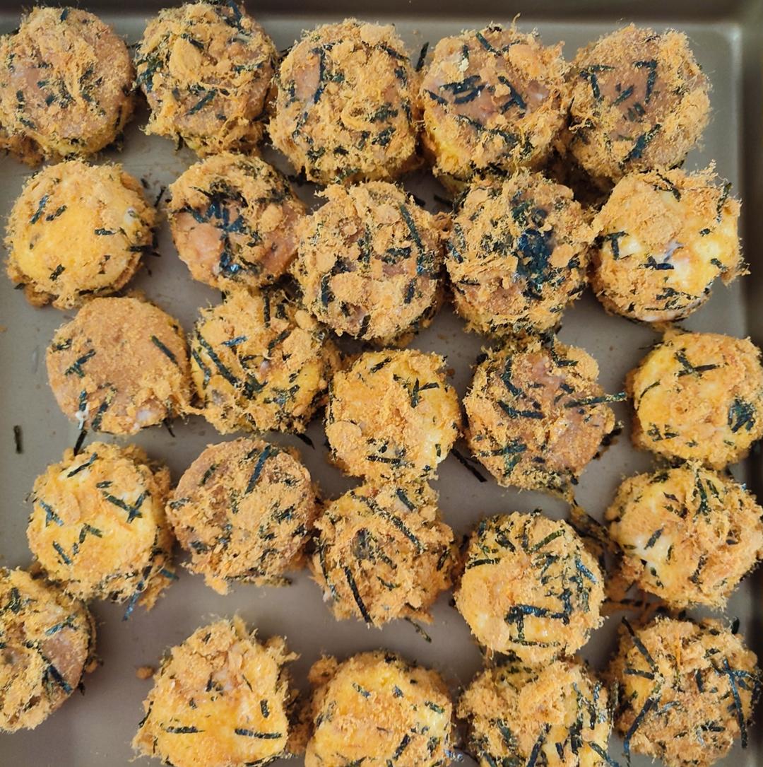 美味海苔肉松小贝