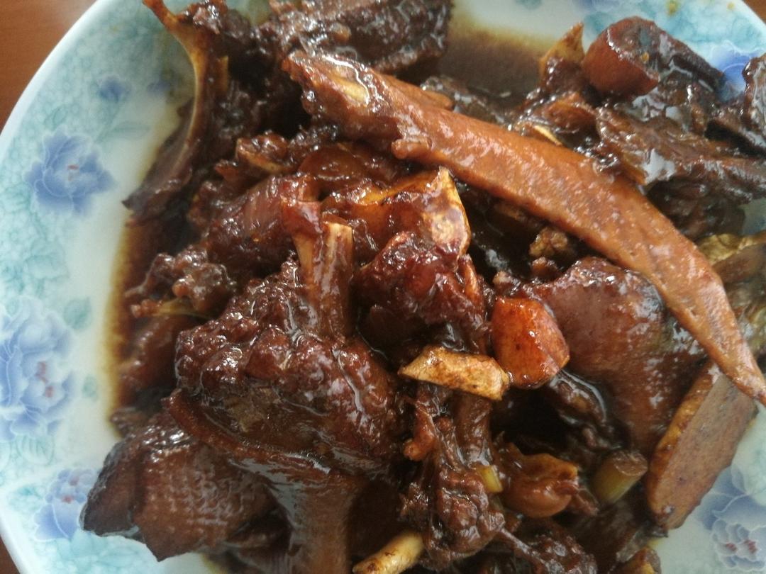 本帮红烧鸭子