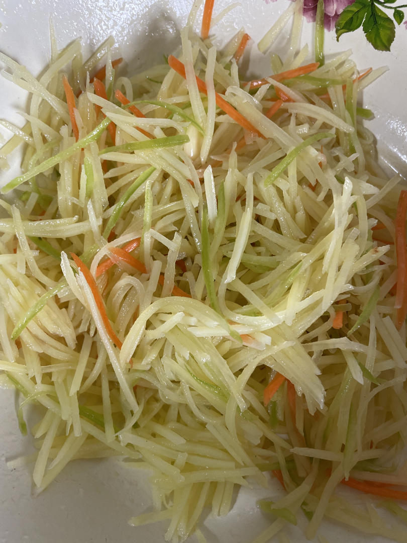 炝拌土豆丝