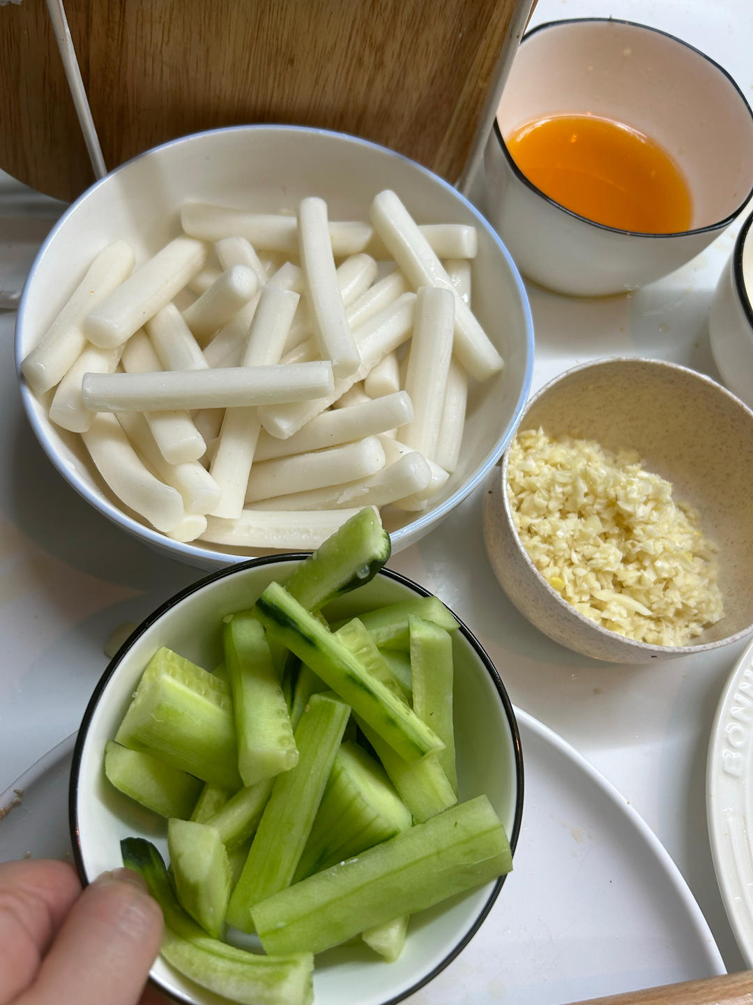 蒜香小龙虾的做法 步骤2