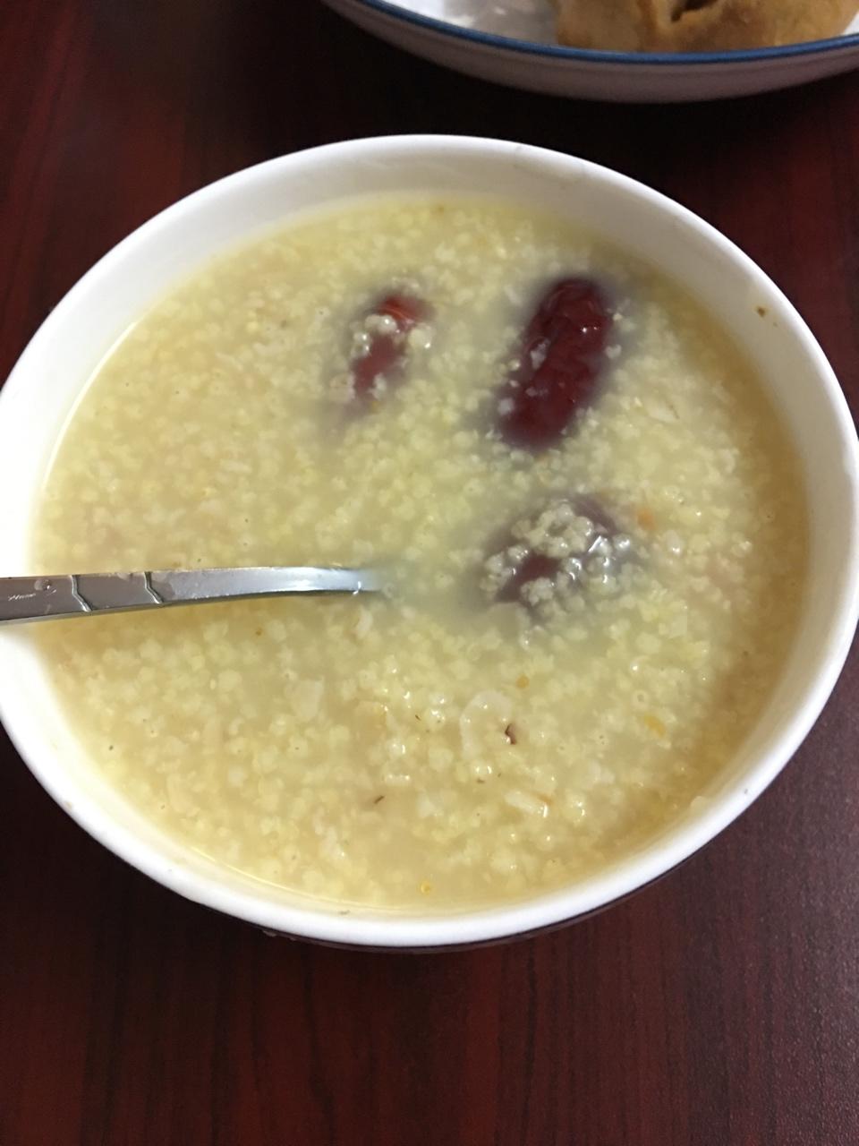 燕麦小米粥
