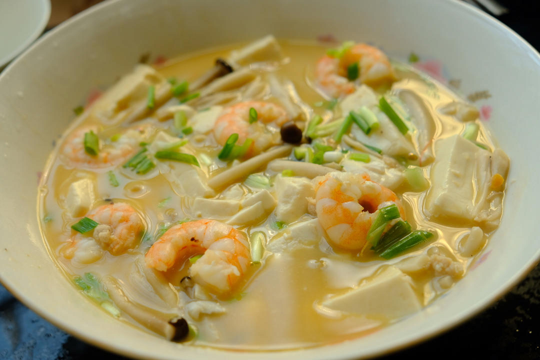 鲜虾豆腐煲丨营养美味好吃下饭