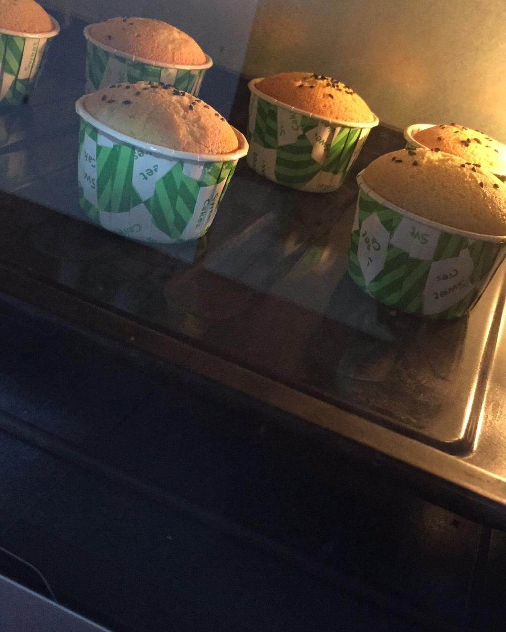 无油无水脆皮小蛋糕