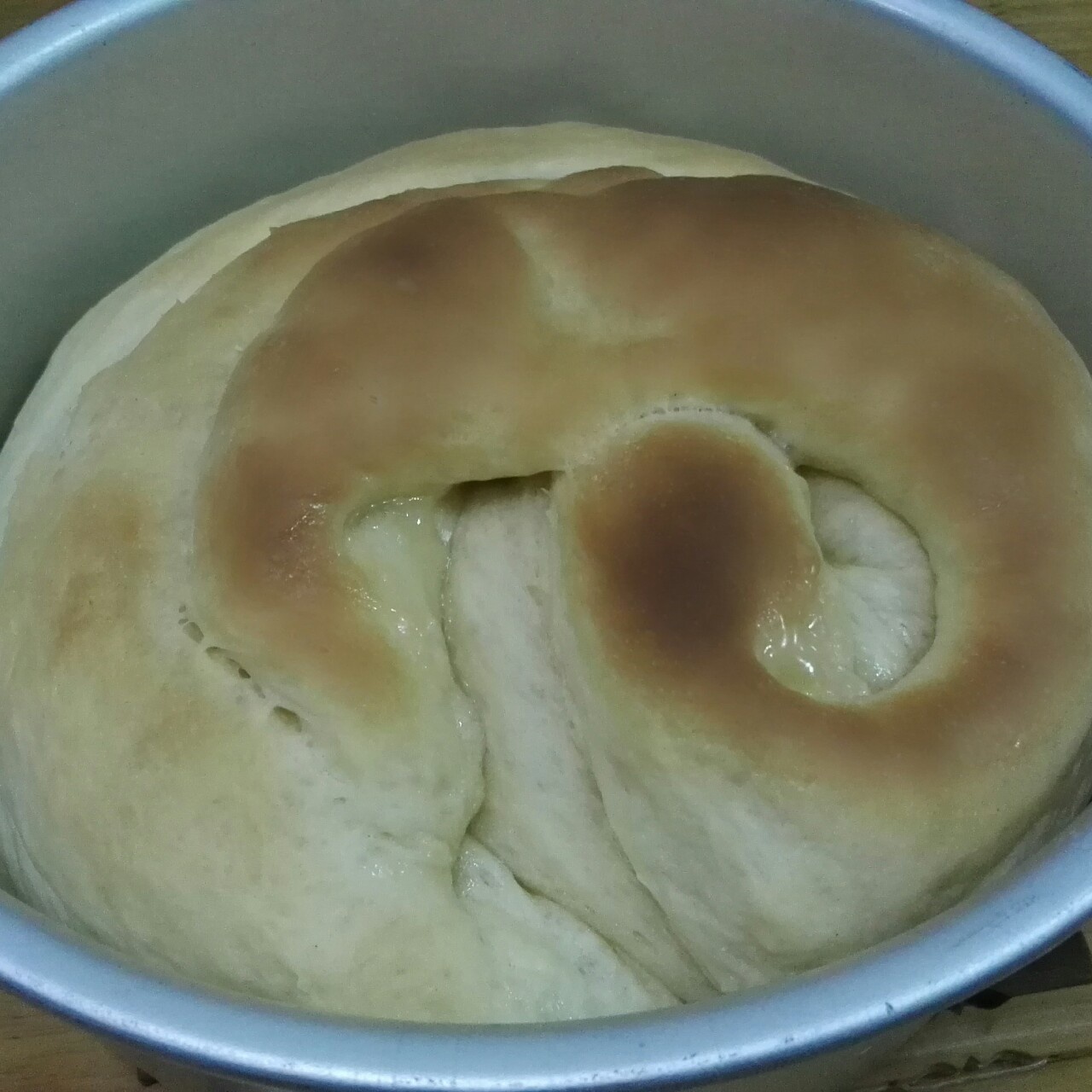 手撕千层肉松面包