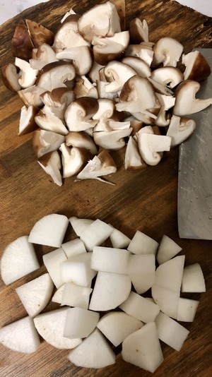 正宗花枝丸的做法 最正宗的做法步骤图解 怎么做好吃 下厨房 正宗花枝丸的做法 最正宗的做法步骤图解 怎么做好吃 下厨房