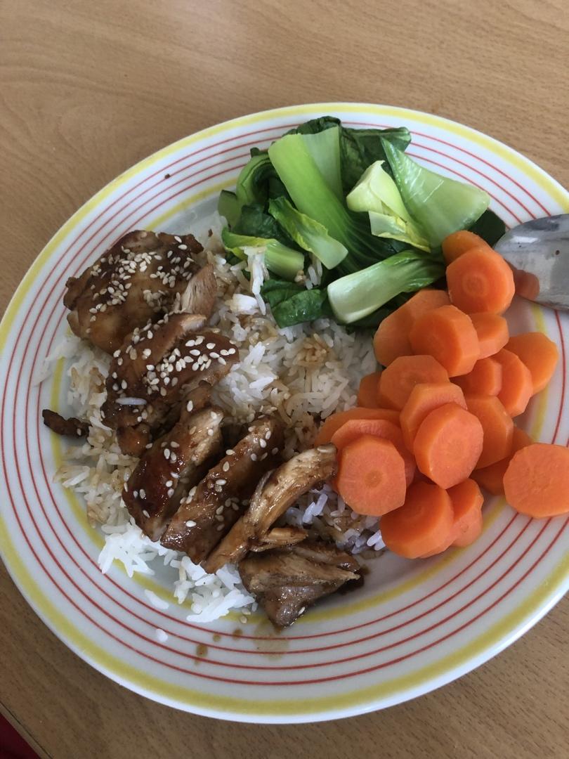 日式照烧鸡排饭