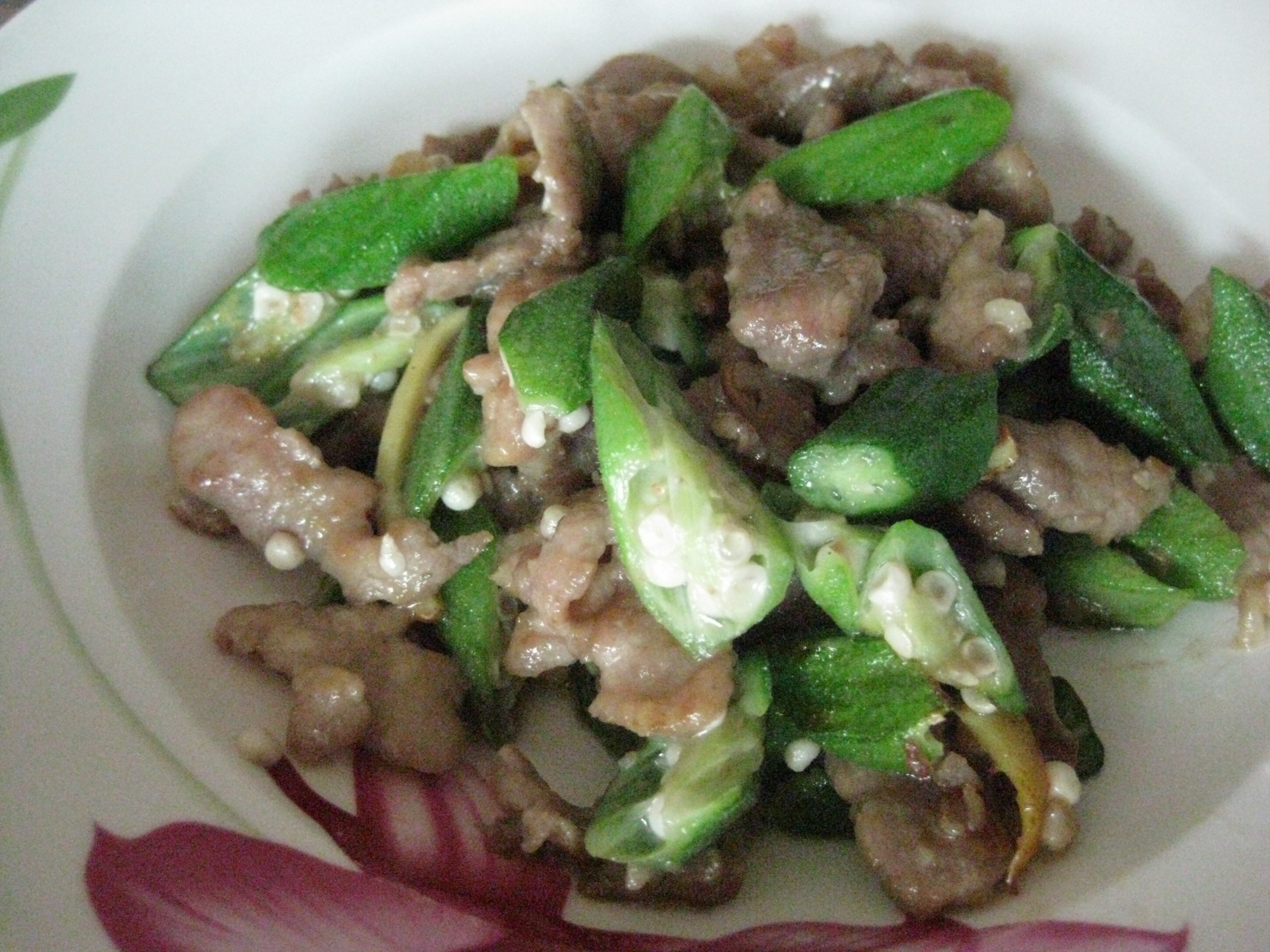 秋葵炒肉