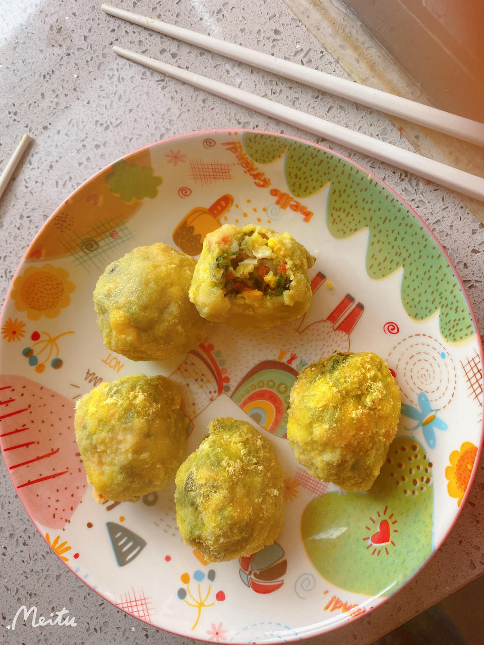 玉米面菜团子