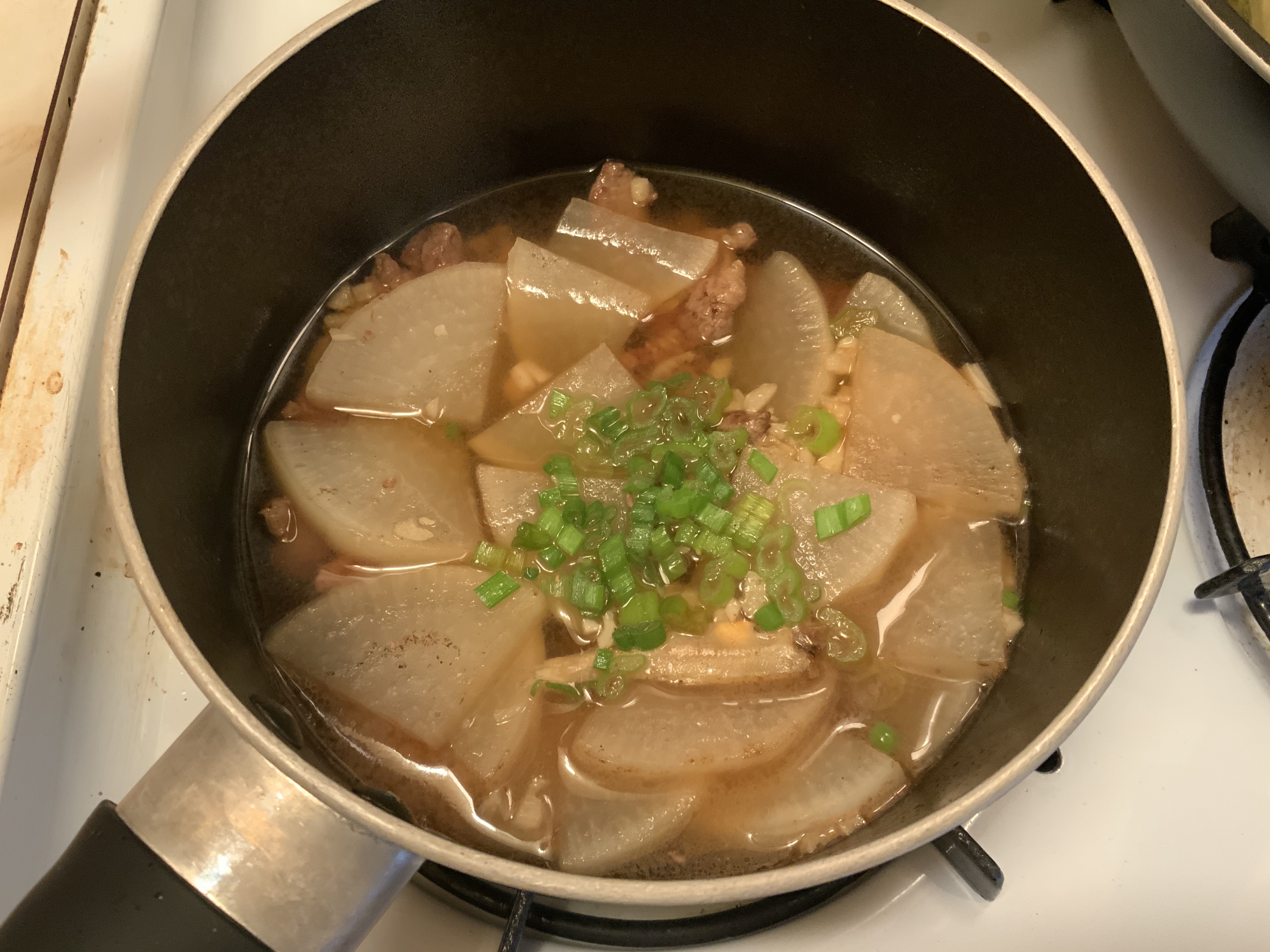 韩式白萝卜牛肉汤的做法