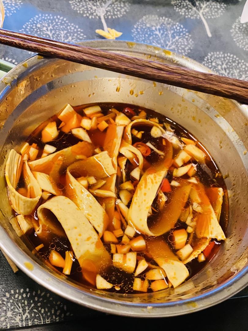 五分钟搞定超好吃麻辣拌火锅粉