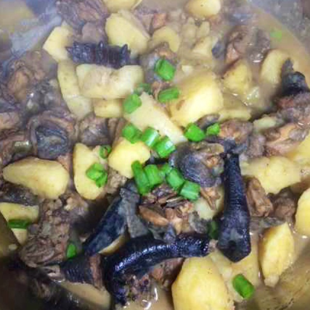 香辣土豆烧鸡块