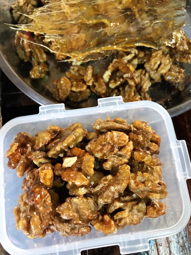 琥珀核桃仁，家庭熬糖小窍门，不翻砂不糊锅，不化不粘牙