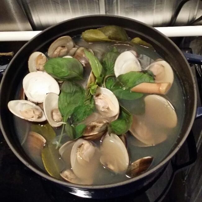 青檸香茅煮花蛤的做法 步骤6