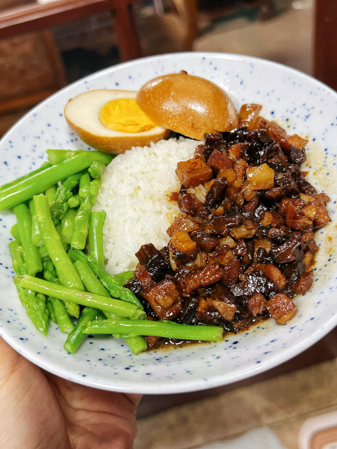 好吃到停不下来的卤肉饭