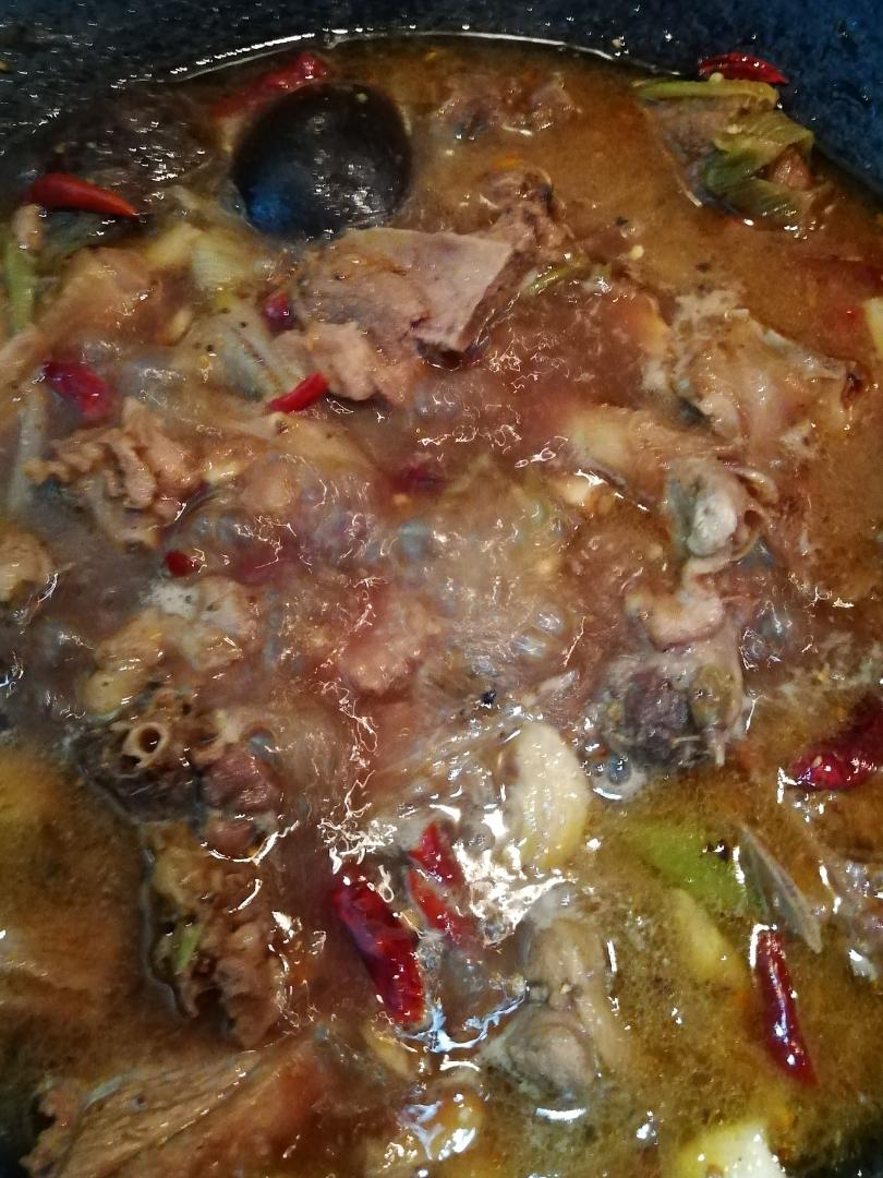 十三香鸭肉火锅（奇香四溢，好吃简单）