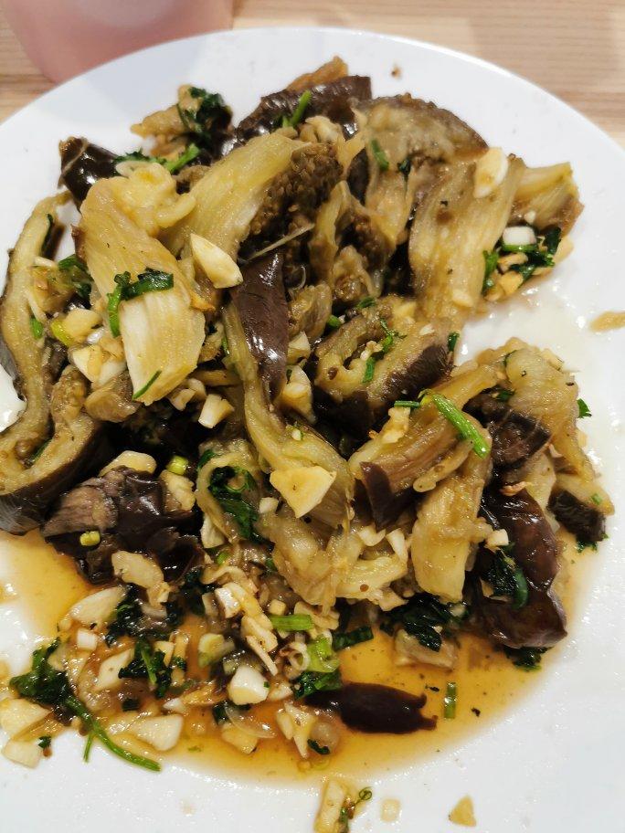 欲罢不能之东北蒜茄子