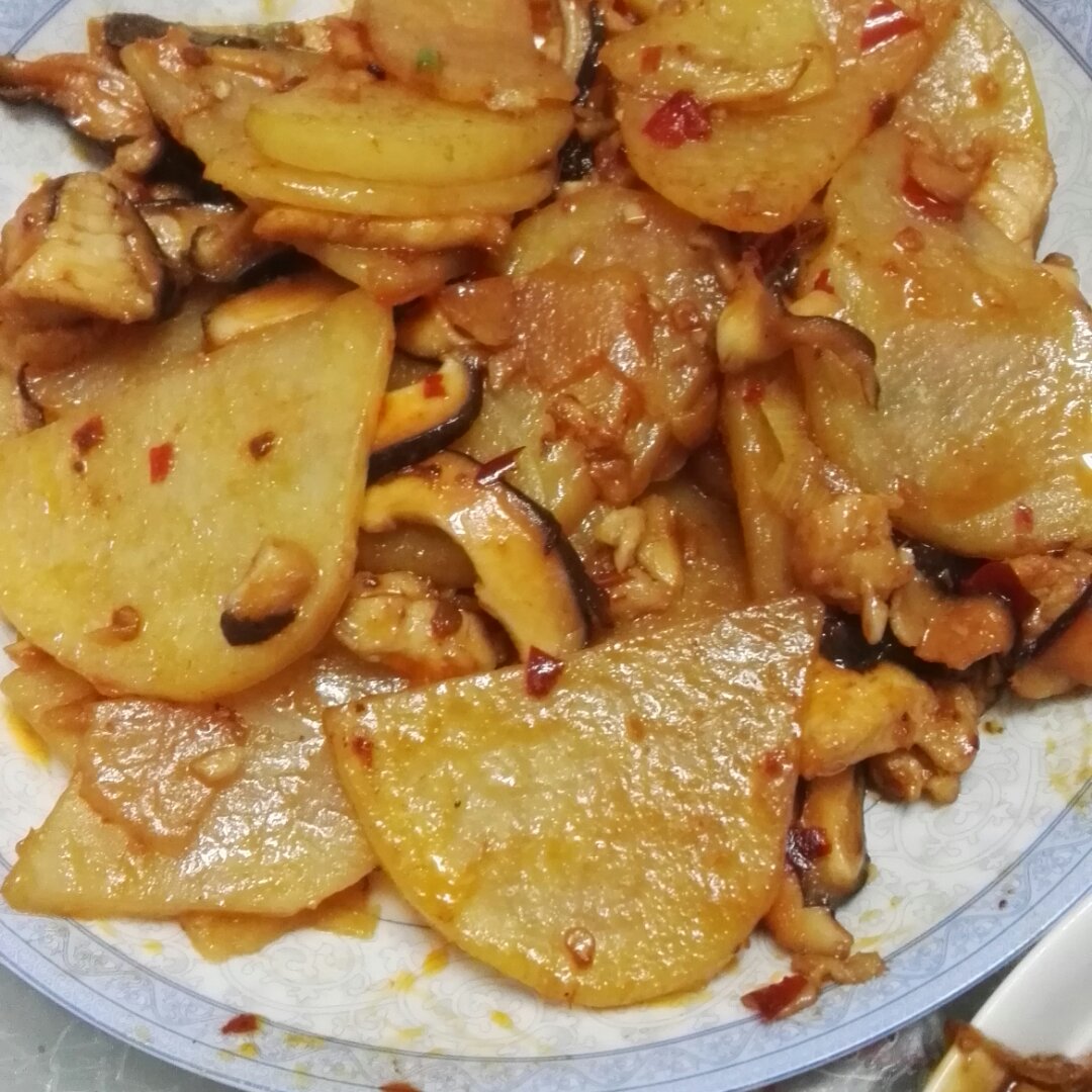 干锅土豆片