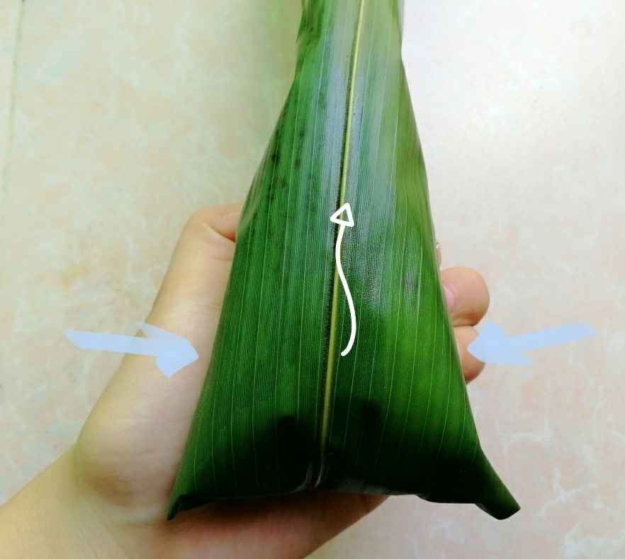 详细版三角粽 香甜软糯㊙️红豆粽的做法 步骤9