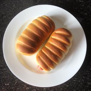 热狗面包（面包机和面）的做法 步骤6