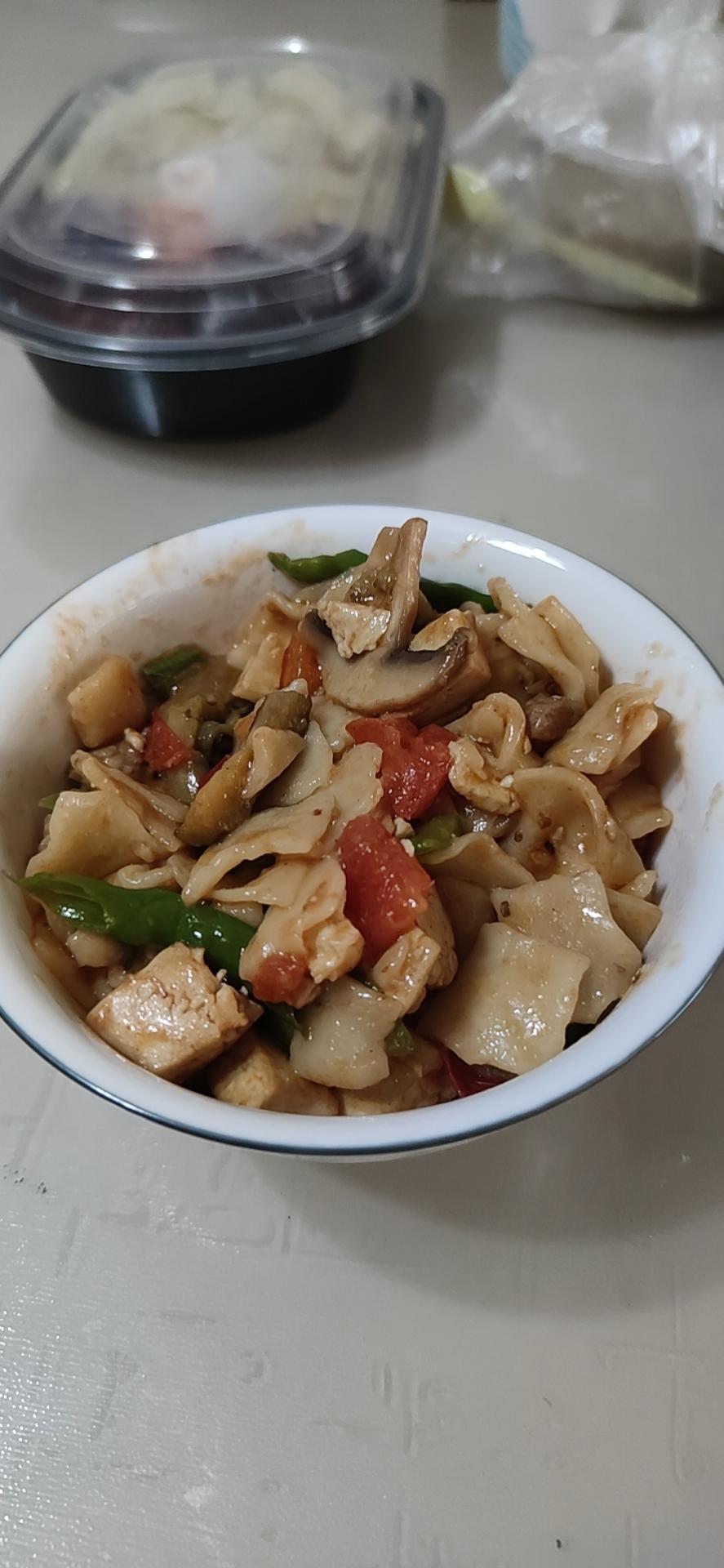 新疆炒面片（丰富配菜！）