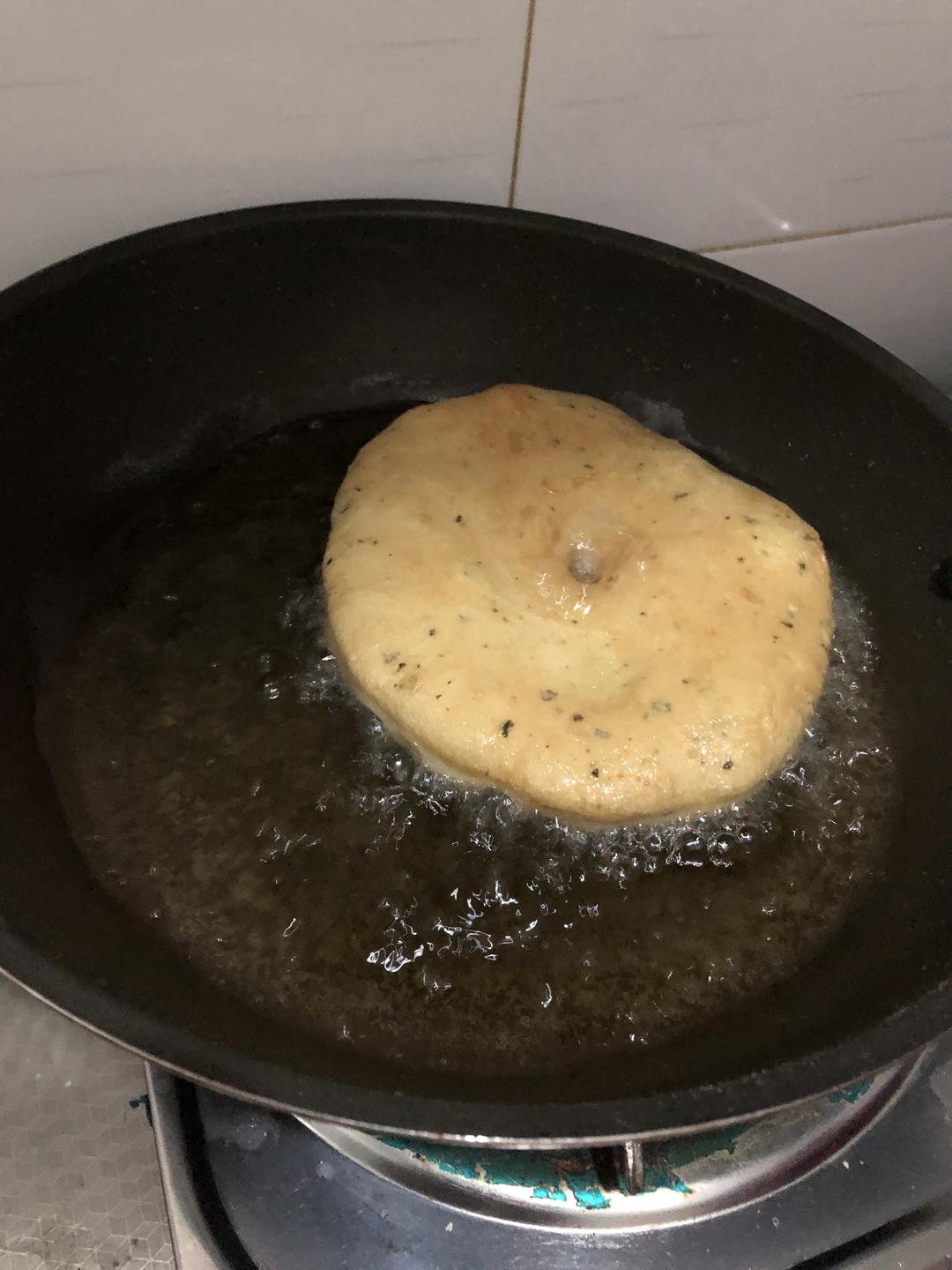 外酥里嫩的油饼