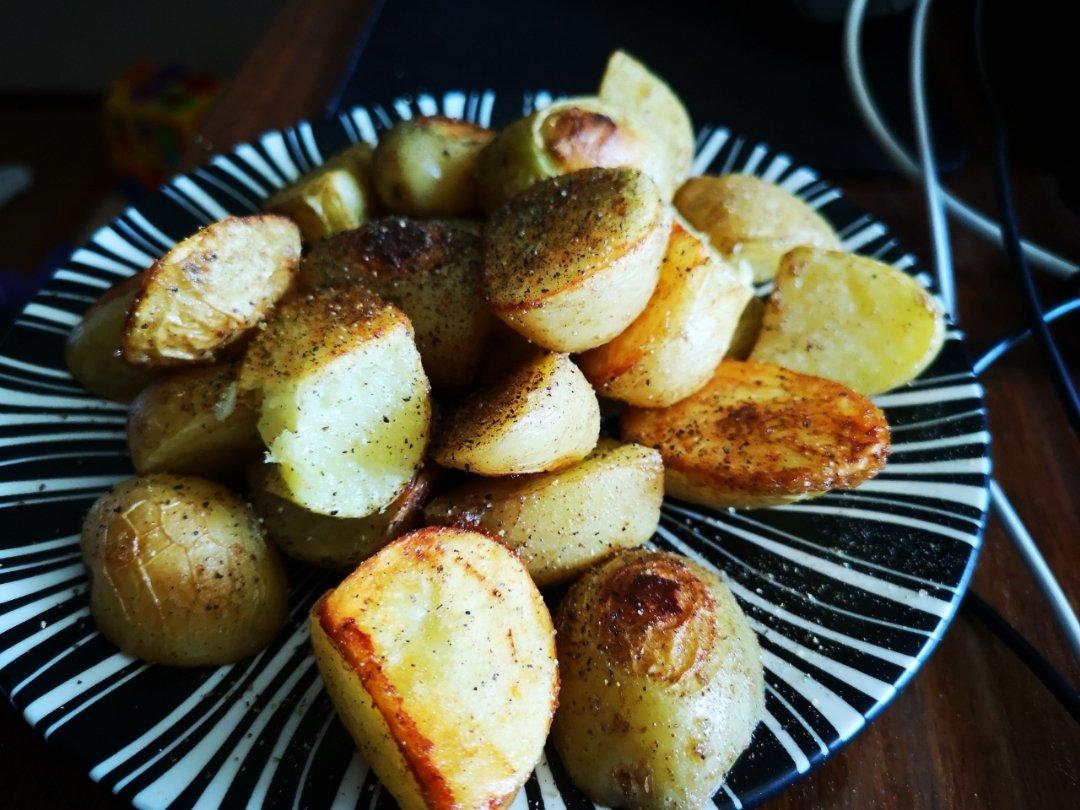 迷迭香烤土豆【妞的食记】