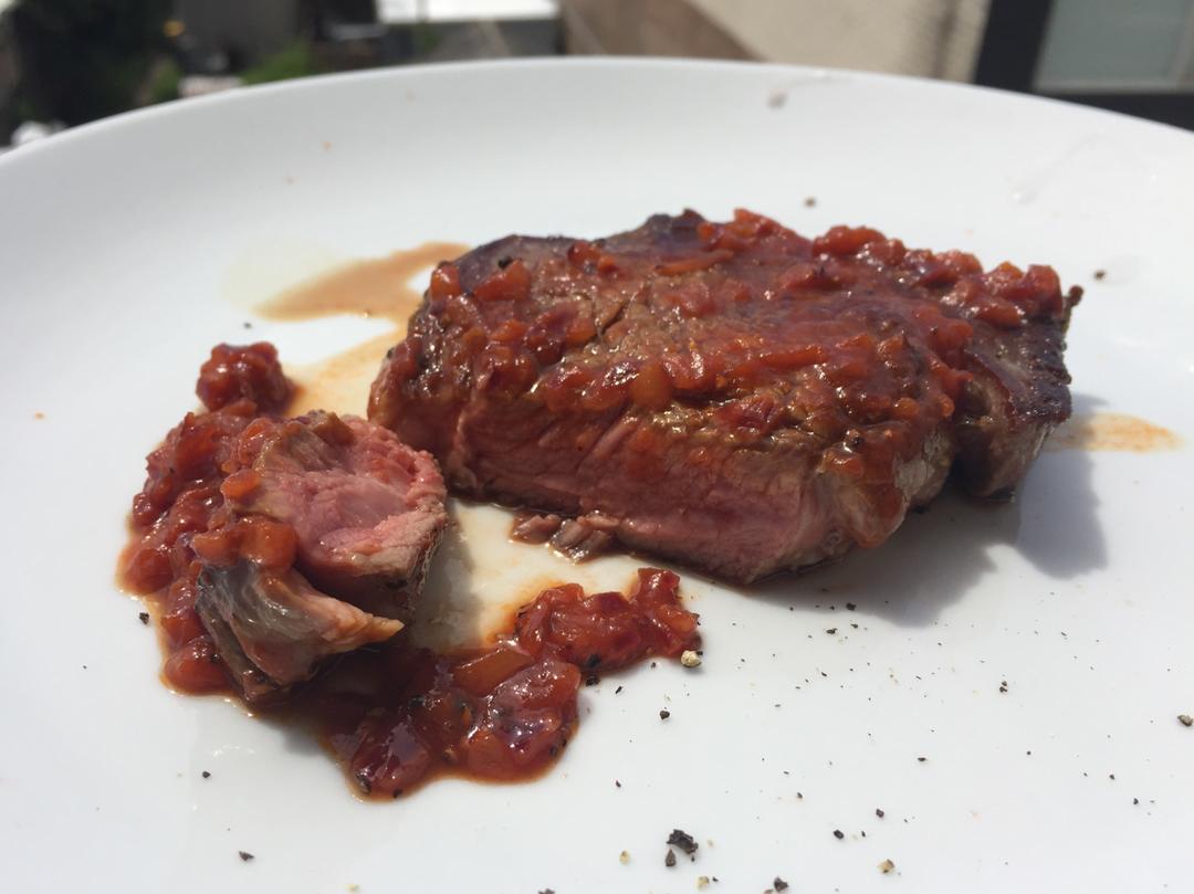 黑椒牛排