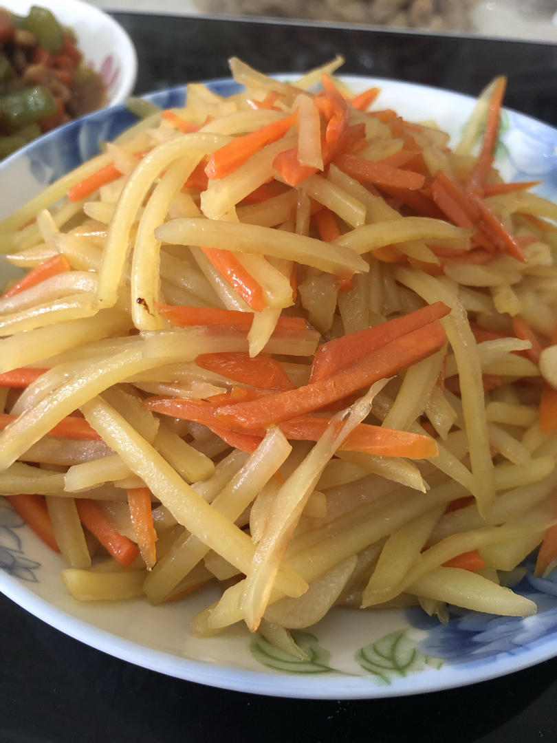 在家也能做出馆子味儿的醋溜/炝炒/酸辣土豆丝（就是那道看似简单，实则步步玄机的土豆丝）