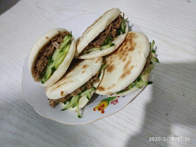 腊汁肉夹馍