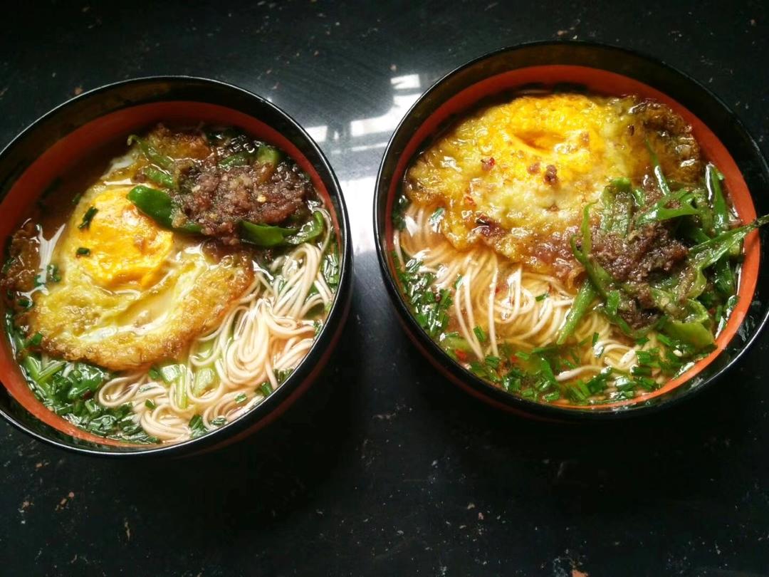辣炒肉燥汤面