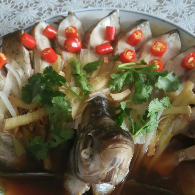 孔雀开屏清蒸鱼