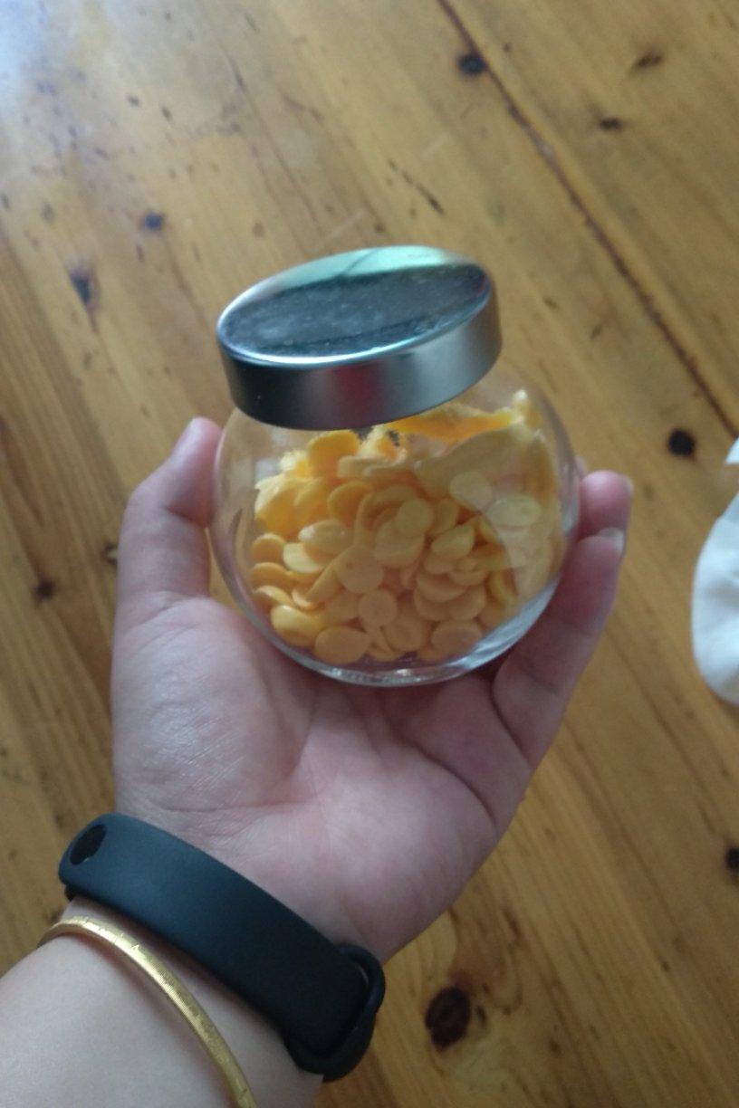 入口即化的无添加蛋黄溶豆