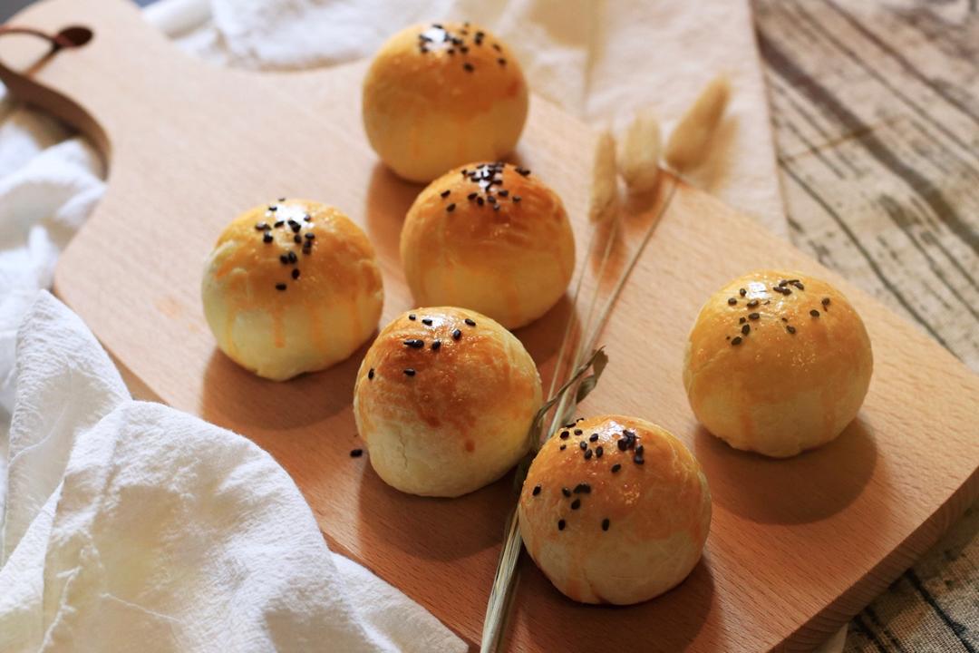 蛋黄酥酥酥（超级奶香黄油版）