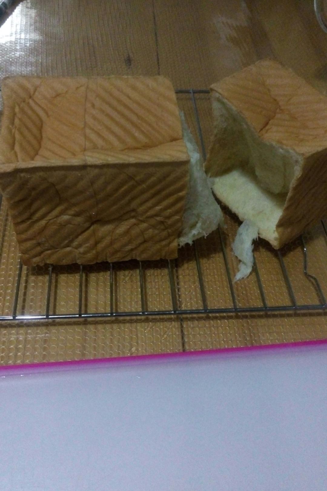 夺命软吐司(๑´ڡ`๑)超软拉丝极速方便的一次发酵吐司