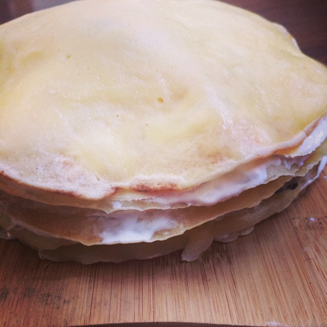 榴莲千层蛋糕（stratiform cake）