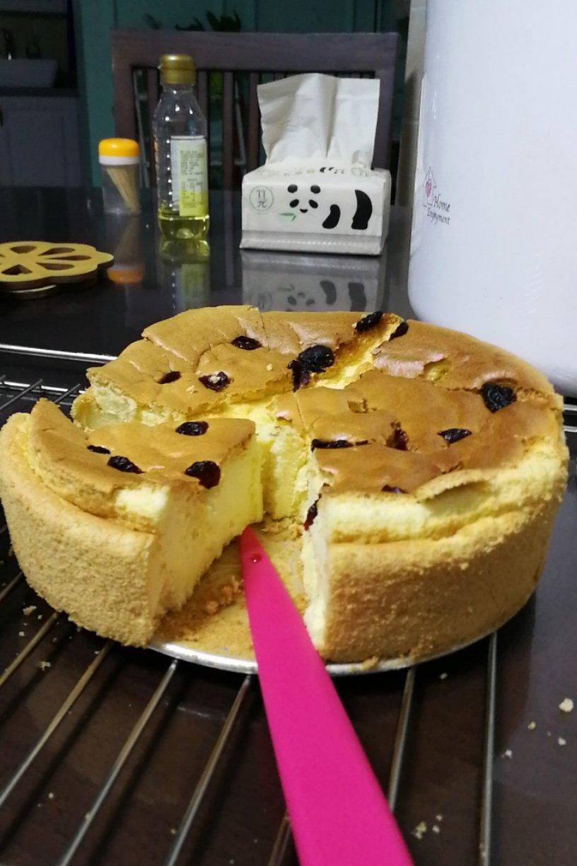 烤箱做蛋糕（戚风蛋糕的做法）