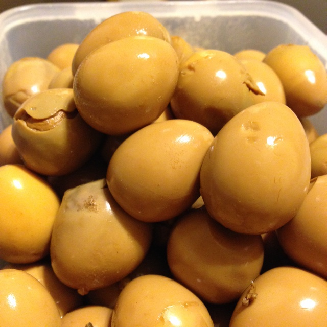 乡巴佬卤鹌鹑蛋