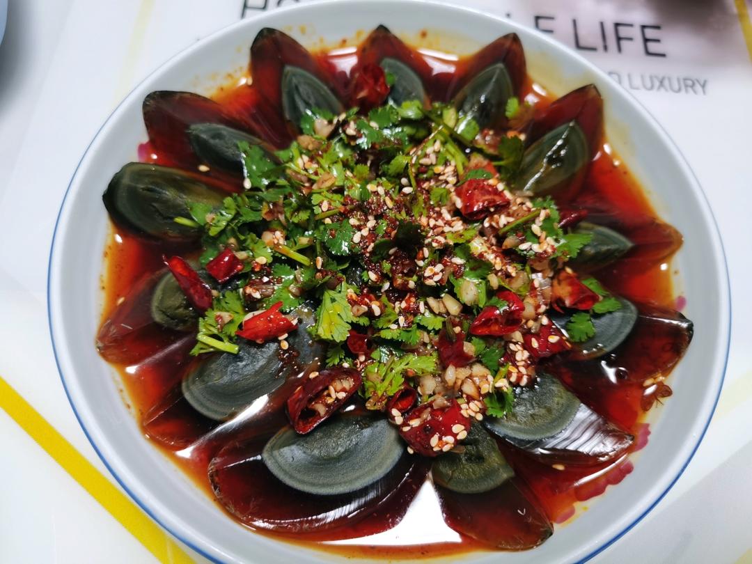 凉拌皮蛋