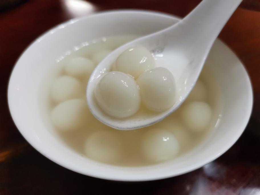 菜肉汤圆的做法(菜肉汤圆的做法大全窍门)