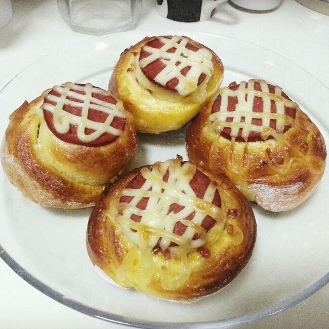 肉松火腿面包