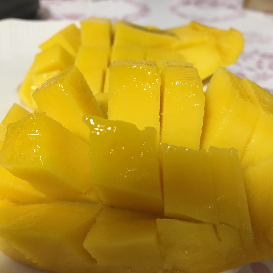 巧切芒果