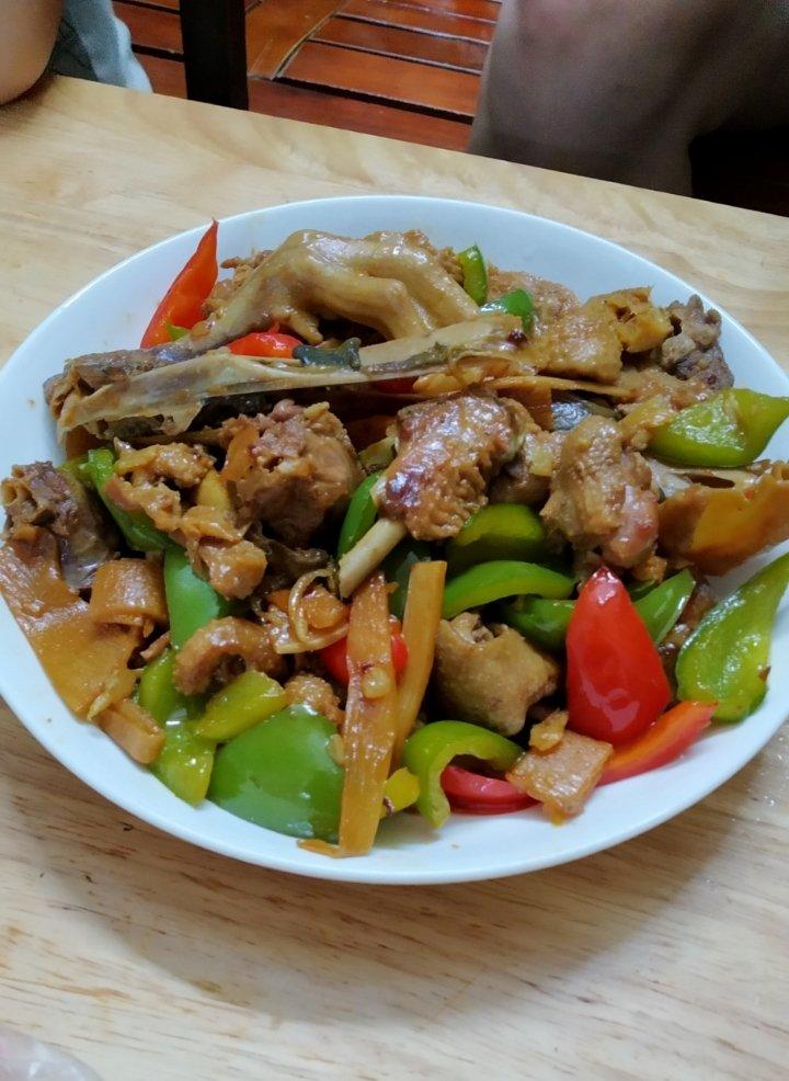 酱香鸭掌