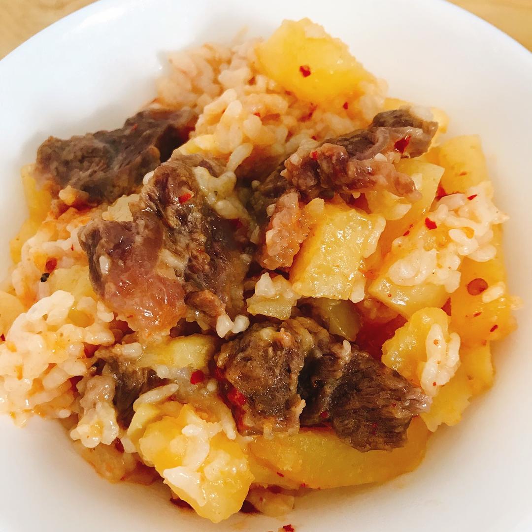 土豆焖饭（电饭锅版）