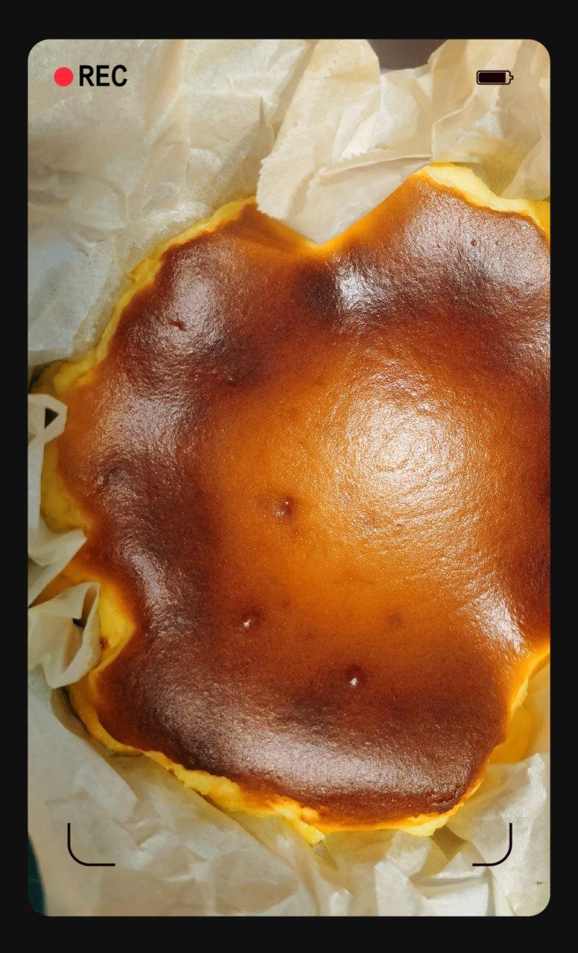 独家配方  |  小岛老师为大家重现蛋糕芝士界圣品 “西班牙圣塞巴斯蒂安芝士蛋糕”