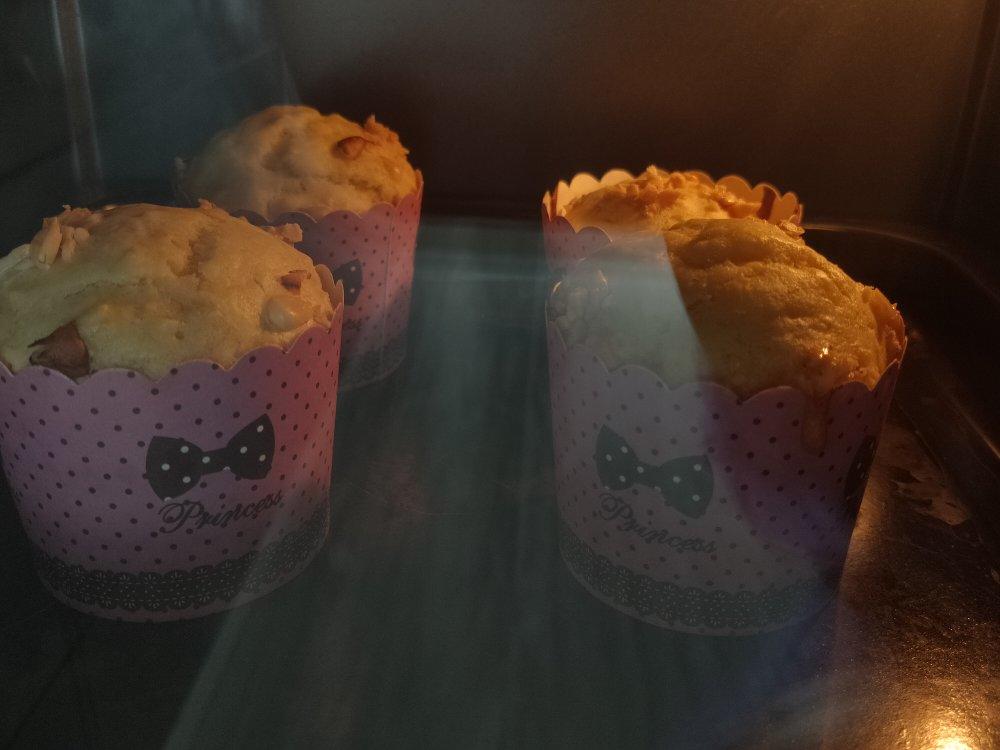 玛芬纸杯蛋糕 搅拌几下就做好了