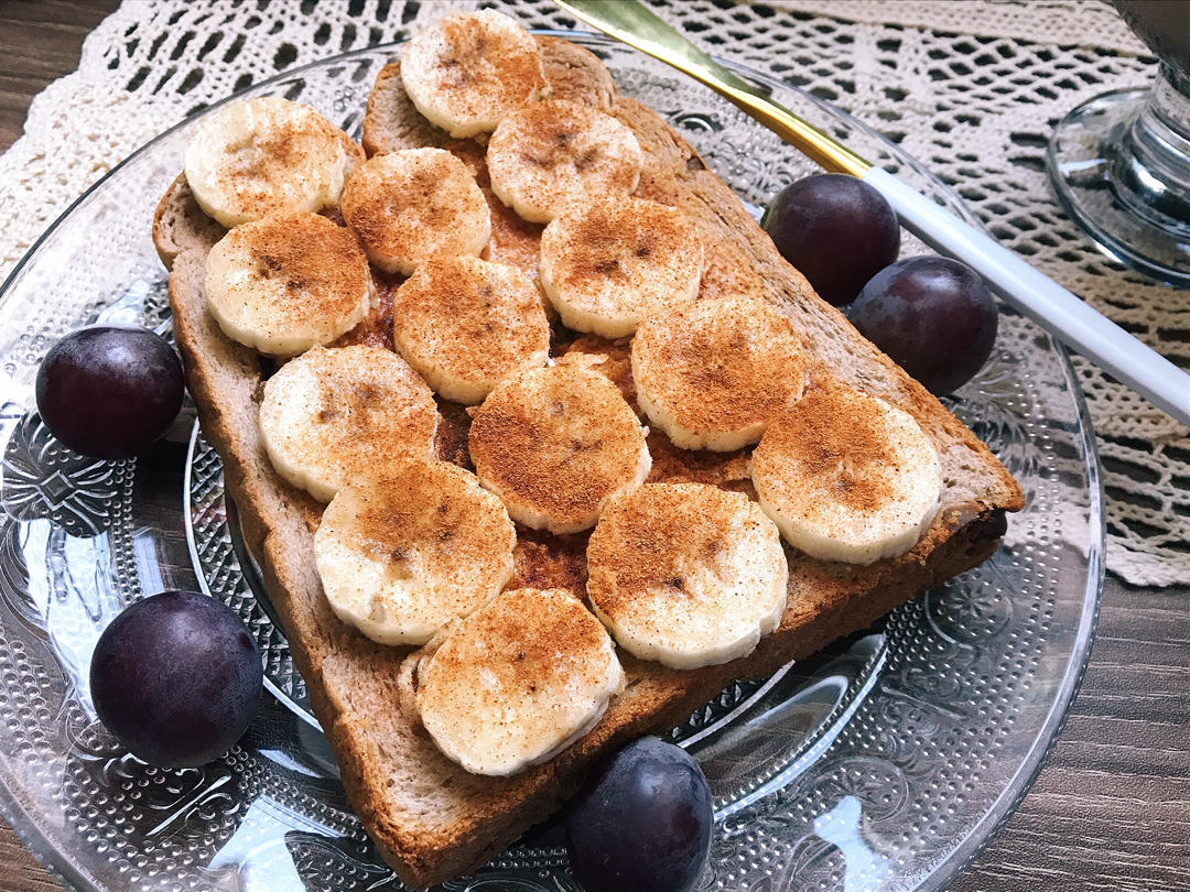 香蕉泥花生酱三明治（我的食欲稳定器）| 健康·三餐
