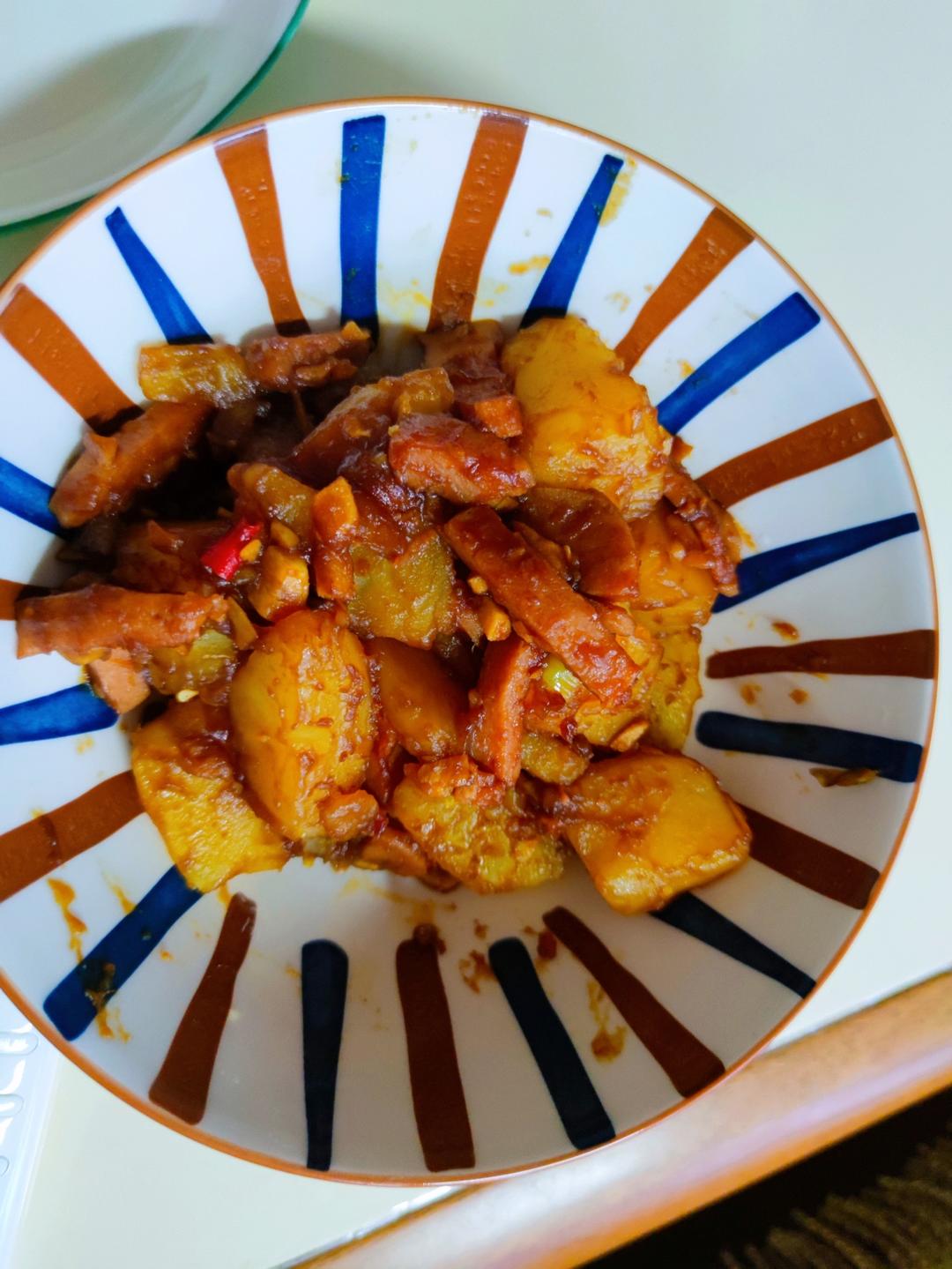 🔥巨下饭，软糯入味！比肉还好吃的红烧土豆